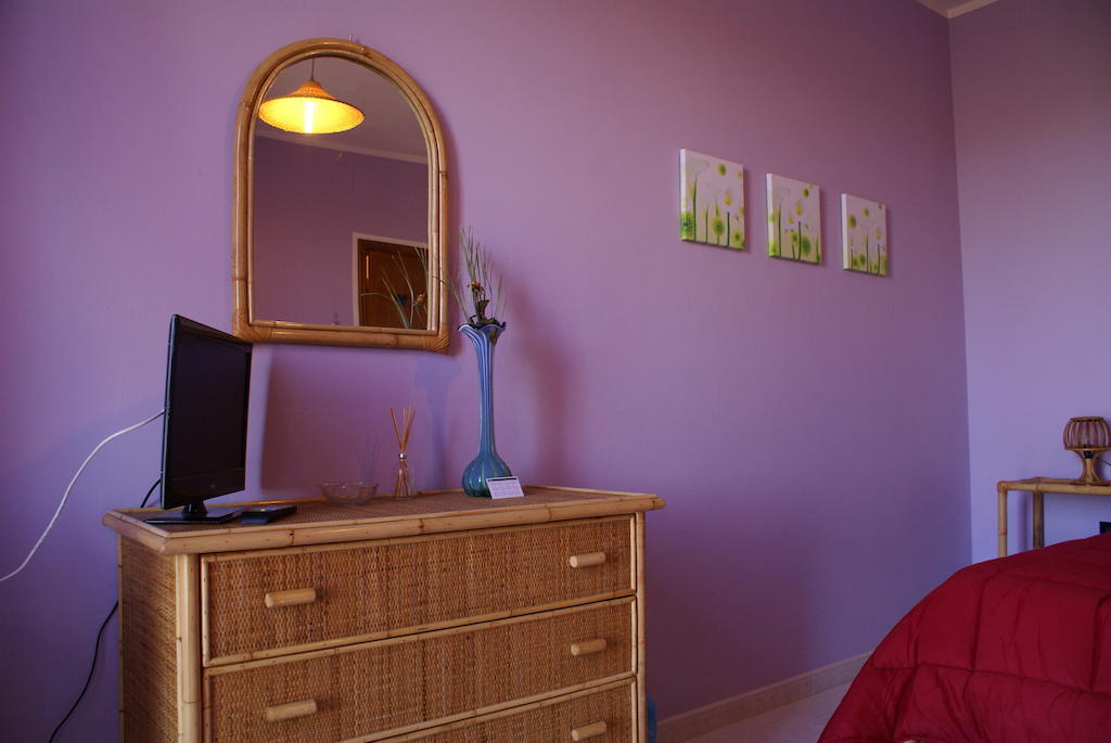 People Bed and Breakfast Castorano Δωμάτιο φωτογραφία